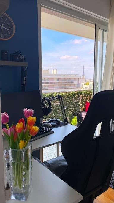 Nice Loft With Romantic View Over The Eiffel Tower Paryż Zewnętrze zdjęcie