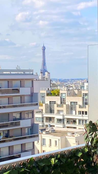Nice Loft With Romantic View Over The Eiffel Tower Paryż Zewnętrze zdjęcie